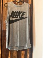 Nike muscle top - super soft Berlin - Wilmersdorf Vorschau