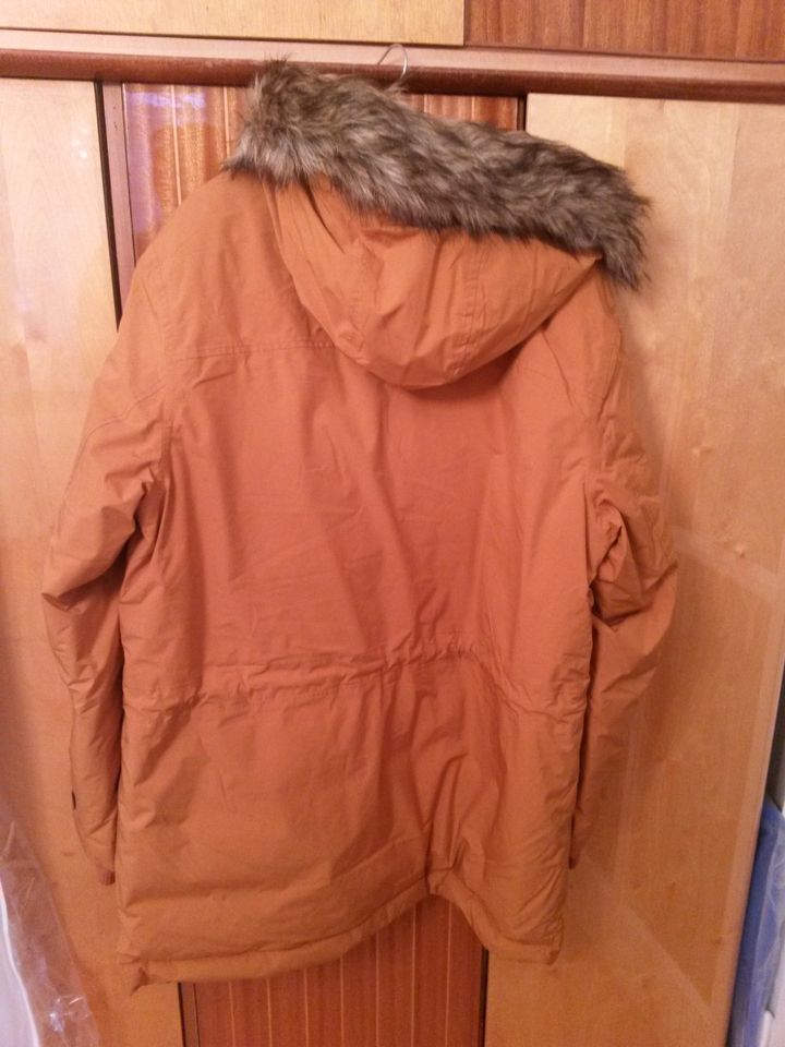 Neu mit Etikett TIMBERLAND WINTER JACKE in XL Herren wasserdicht in Ahrensfelde