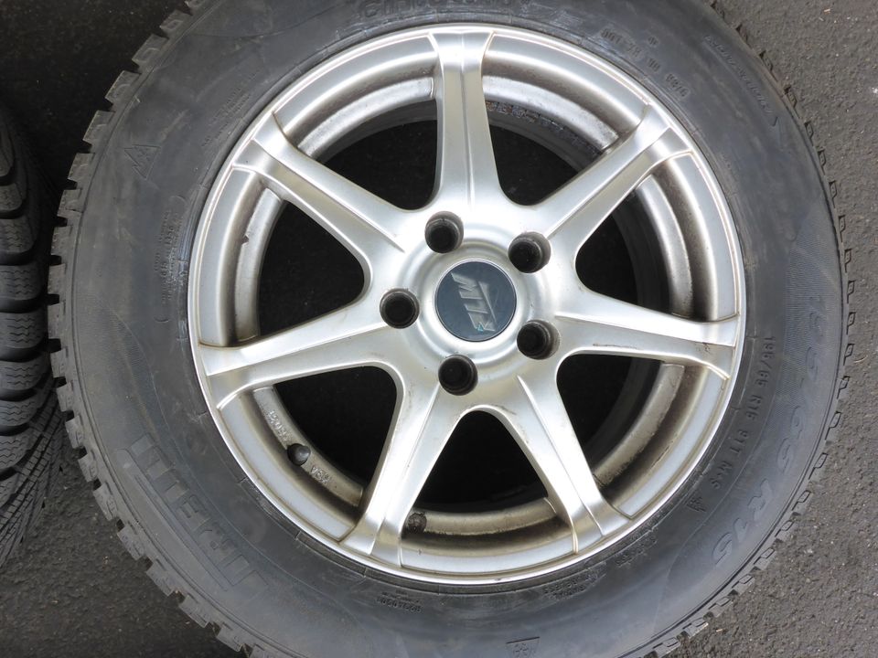 PLM Alufelgen Winterreifen 195/65R15 VW GOLF V (1K1) in Mühlacker