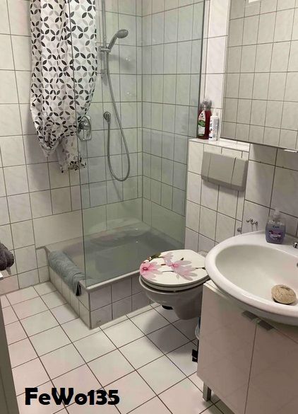 2,5 Zi-Wohnung in Kirchheim Teck, EG, Terrasse, TG, ca 60qm in Kirchheim unter Teck