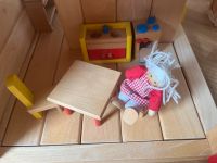 Puppenhaus Holz Holzspielzeug aus Plantagenbau Mit Zubehör Hessen - Alheim Vorschau