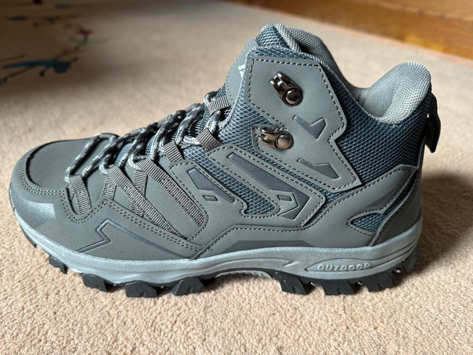 Expedition Leichte Outdoor Wanderschuhe Damen Größe 40 *Neu in Senftenberg