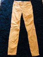 STRENESSE Hose Jeans Stretch gelb Größe 34 neuwertig München - Trudering-Riem Vorschau