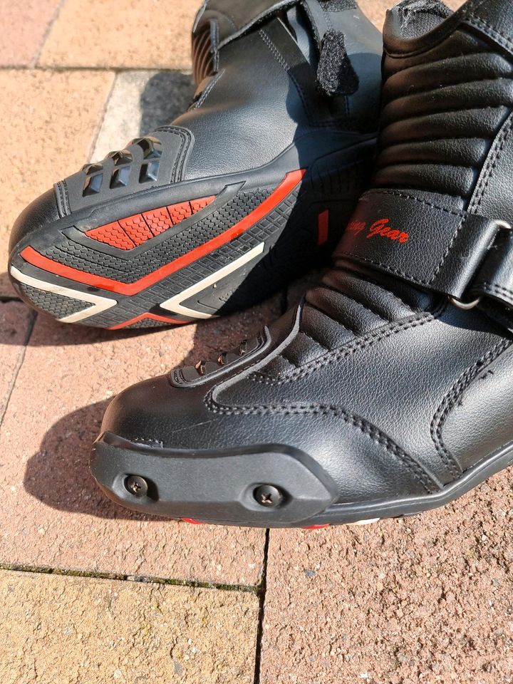 Motorrad Stiefel Größe 44 Racing Gear in Mücheln (Geiseltal)