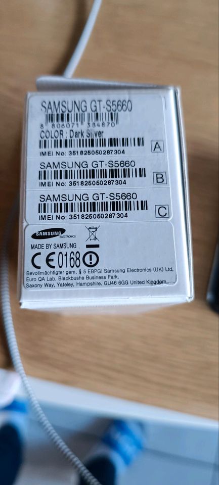 Verkaufe hier ein altes Samsung Galaxy gio in Ellingen