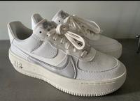 Nike 1 low Platform AF1 Leder summit weiss metallic silber Bayern - Schweinfurt Vorschau