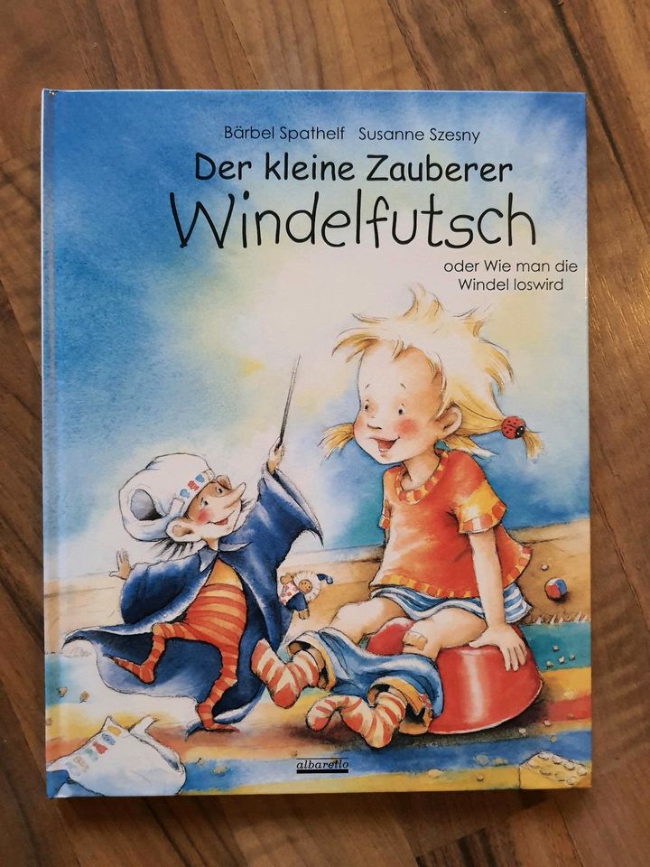 Buch, Der kleine Zauberer Windelfutsch, Top in Norderstedt