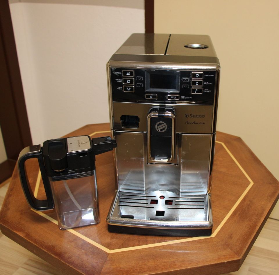 SAECO HD8927/01 PicoBaristo Kaffeevollautomat Silber/Schwarz in Schorfheide