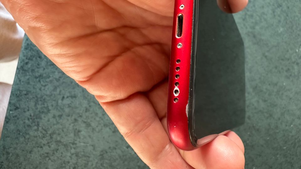 I Phone XR 64 GB rot in Eichwalde