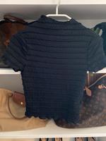 Crop Shirt schwarz xs Nordrhein-Westfalen - Menden Vorschau