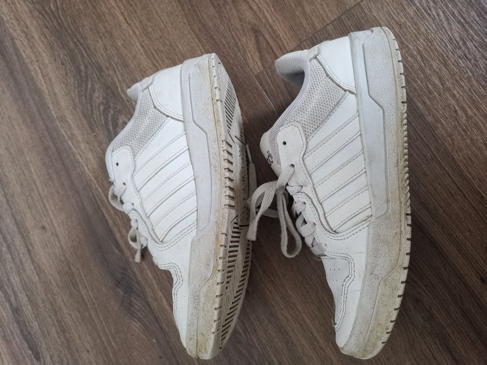 Adidas Sneaker weiß - Gr. 37,5 -  gebraucht in Neubrunn