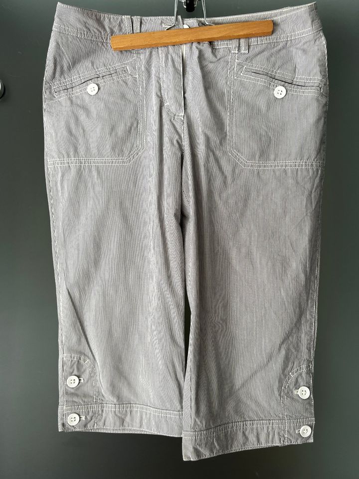 MARCO PECCI,Peek & Cloppenburg,Capri Damen-Hose,7/8,blaugrau-weiß in Pulheim