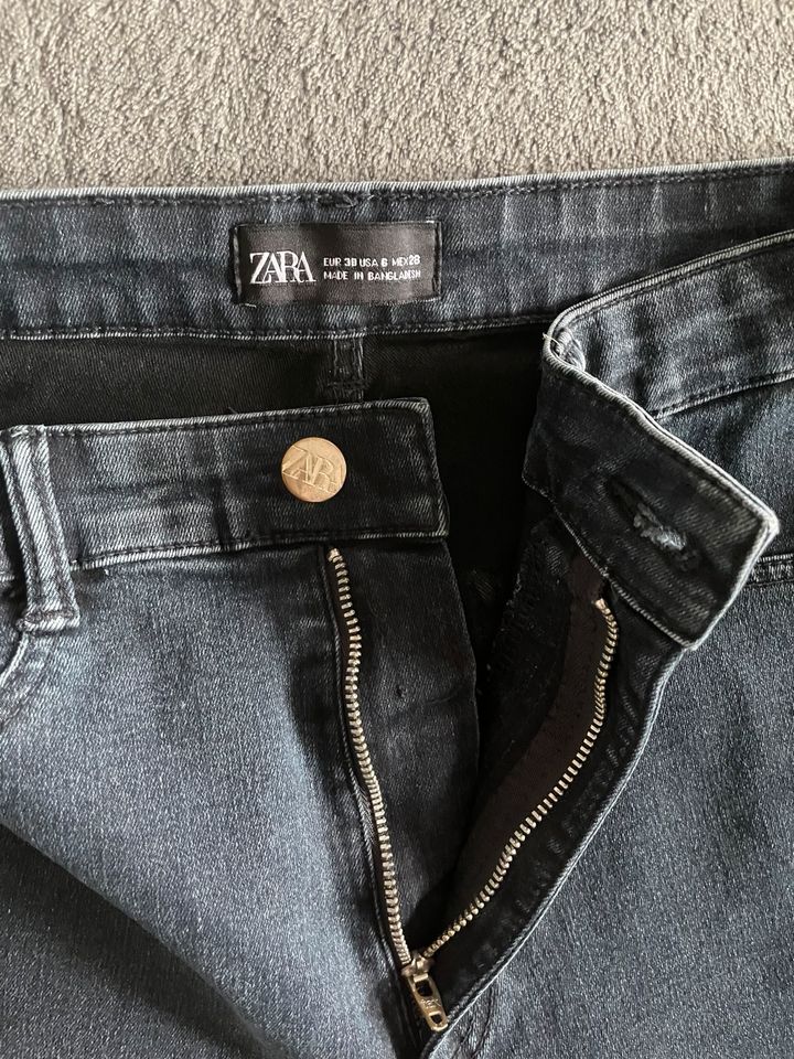 Zara skinny Jeans in Neudenau 