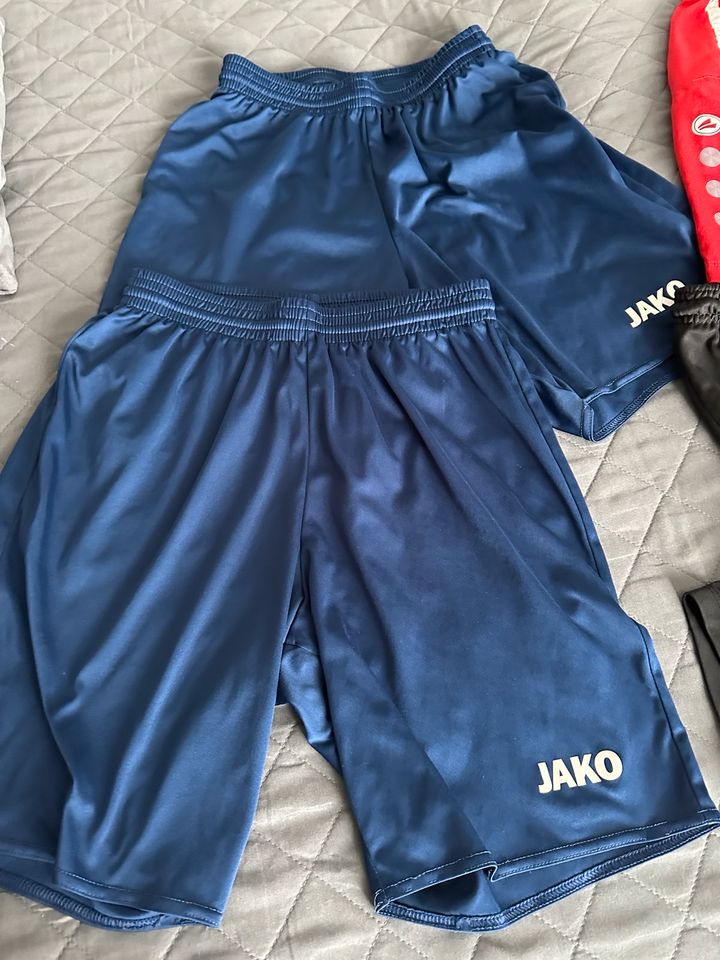 Jako Sporthose Herren gr S in Bad Homburg