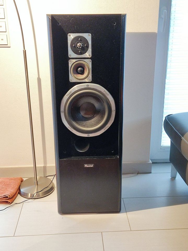 Magnat Zero 8 Hifi Lautsprecher 3-Wege Bass Reflex in Nordrhein-Westfalen -  Enger | Lautsprecher & Kopfhörer gebraucht kaufen | eBay Kleinanzeigen ist  jetzt Kleinanzeigen