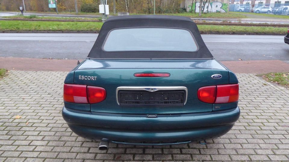 Ford Escort Ghia/ Cabrio/ 5 Sitzer/ 46.000TKM/ TOP!! in Duisburg