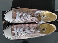 Neue Schuhe von Converse Größe 39 Baden-Württemberg - Stutensee Vorschau