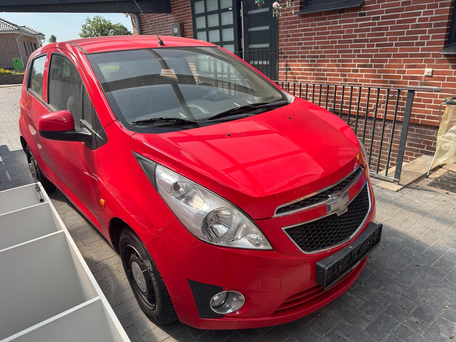 Abbildung des Autos Chevrolet spark *TÜV 06&…