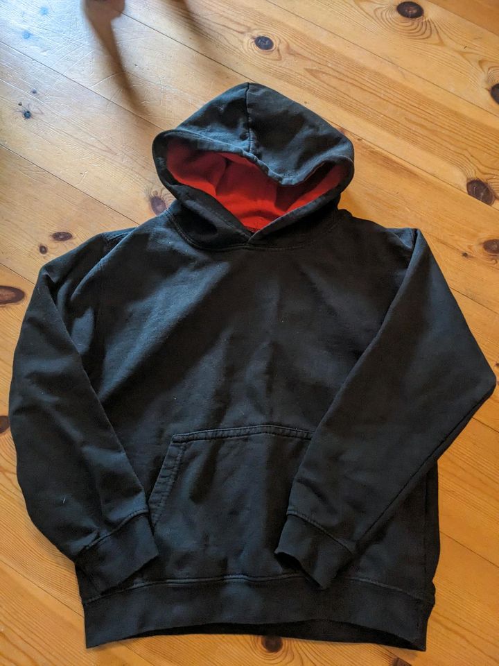 Hoodie Feuerwehr Pulli Kapuzenpullover gr 140 in Bernau