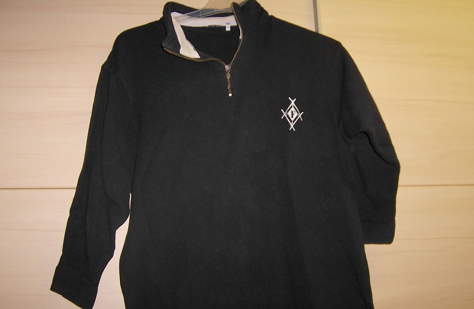 Damensweatshirt Shirt Pulli schwarz Marke Mauricius in Lünen