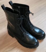 Schwarze Tamaris Boots Saarland - St. Wendel Vorschau