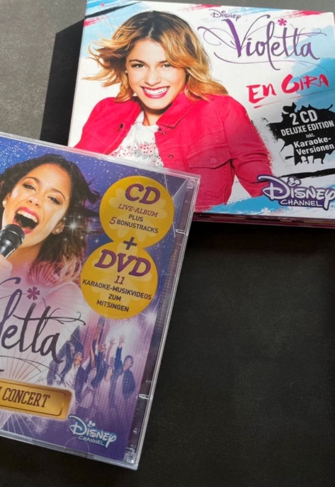 Violetta CD‘s in Ratingen