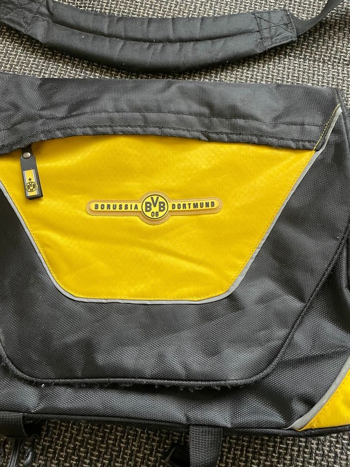 Org.BVB Schultertasche in Dortmund