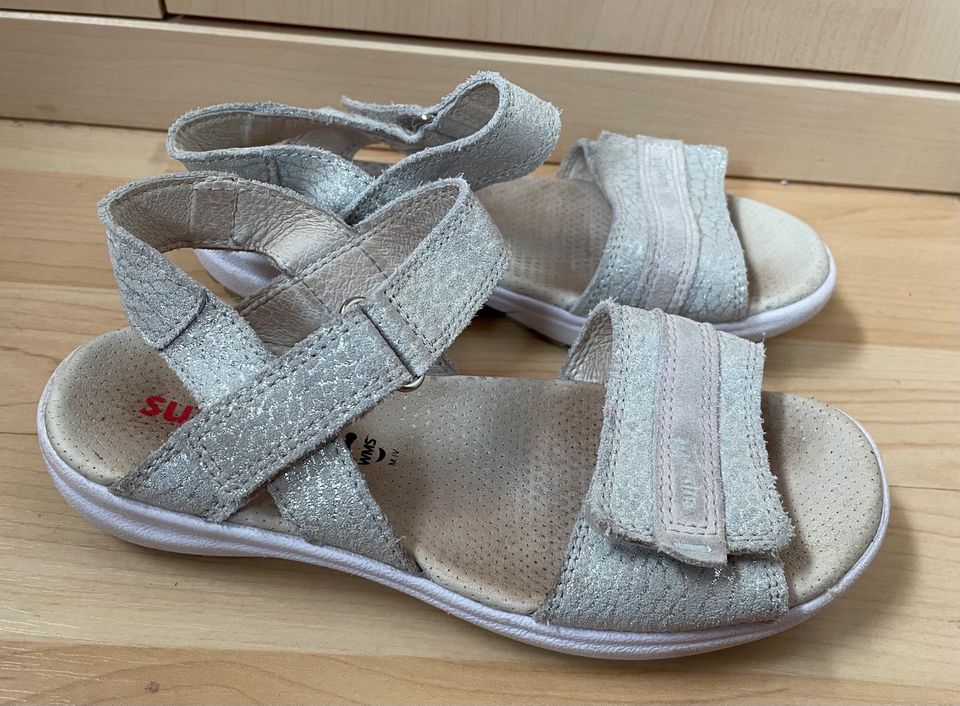 Superfit Sandalen Gr.33 Mädchen Schuhe Markenschuhe in Duderstadt