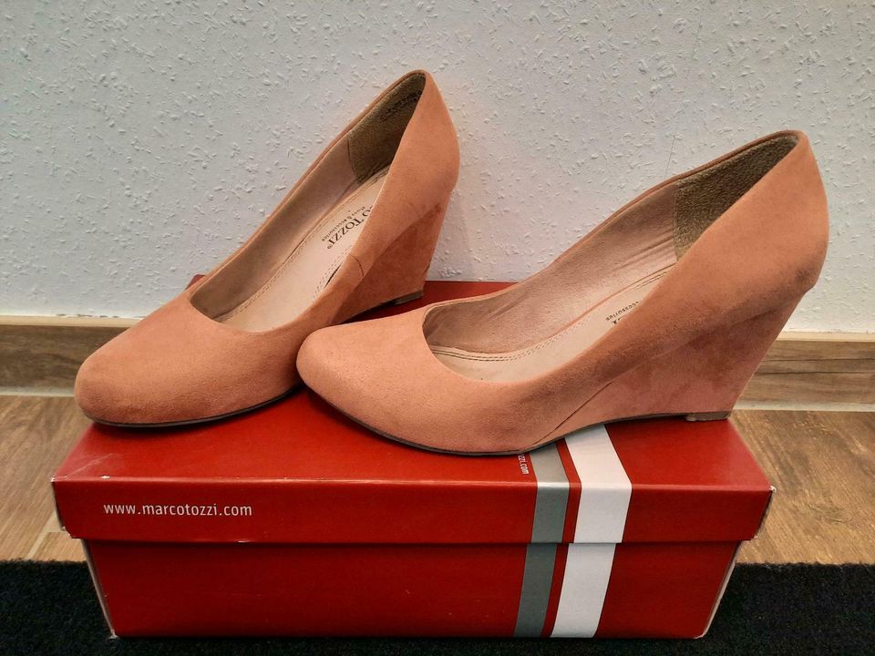 Keilpumps rosa /rosé samt Größe 36 Marco Tozzi (Damenschuhe) in Salzkotten