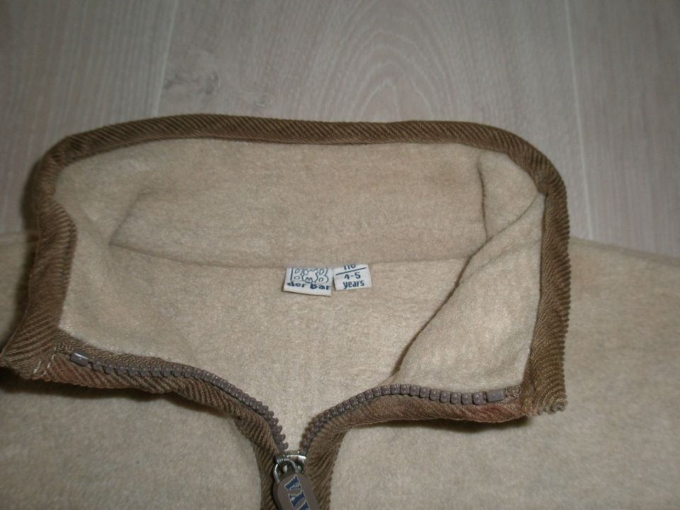 Fleece Jacke Gr.116 in Bernsdorf