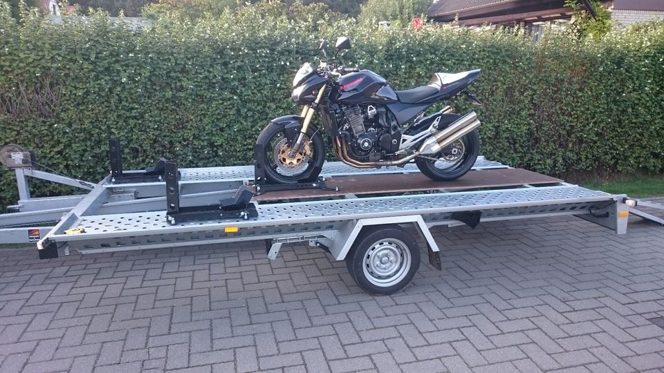 MOTORRADANHÄNGER MOTORRADTRAILER MIETEN LEIHEN FÜR 5 MOTORRÄDER in Hennigsdorf