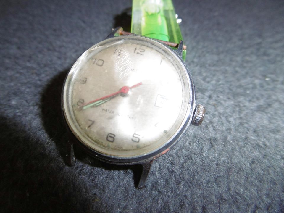 alte Uhr Armbanduhr Timex 60er 70er Jahre funktionstüchtig in Roßwein