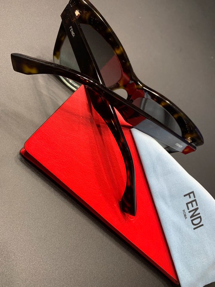 FENDI Sonnenbrille in Fürth