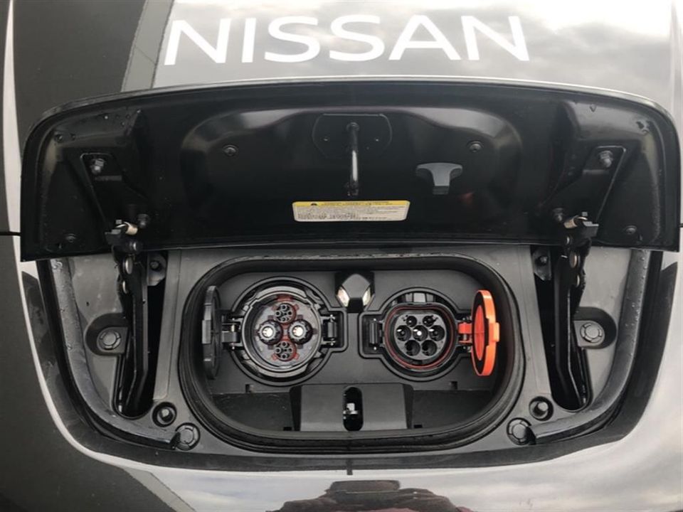 Nissan Leaf (ZE1) Tekna in Amelsbüren