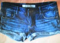 Jeansshorts Nordrhein-Westfalen - Bergisch Gladbach Vorschau