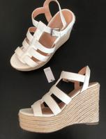Weiße Sandalette Riemensandale mit Keilabsatz Gr.40 Even&Odd Bayern - Augsburg Vorschau