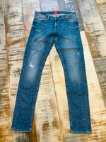 Neuwertige S‘Oliver Jeans 40/36 Nordrhein-Westfalen - Plettenberg Vorschau