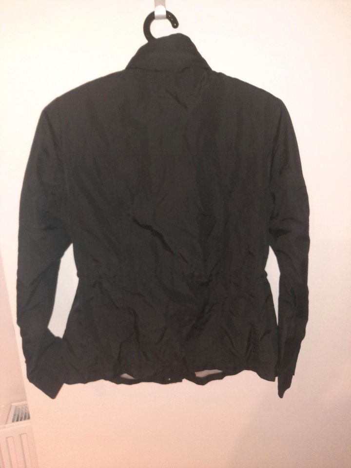 Sommerjacke Jacke 40 schwarz leicht gefüttert in Bocholt