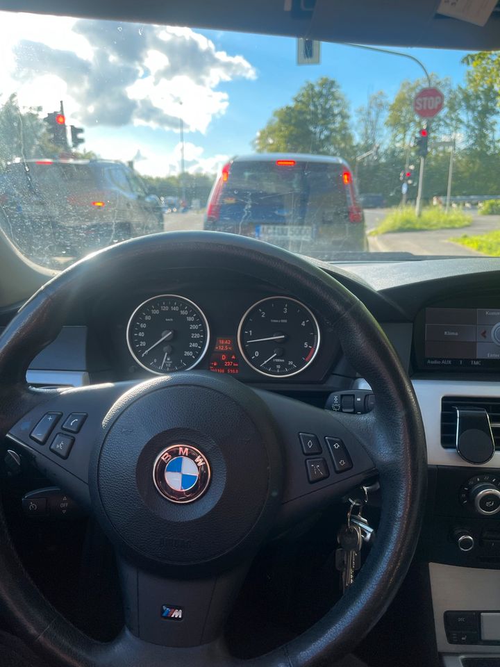 BMW e61 525d 3.0 Diesel touring facelift X-Drive in Aachen