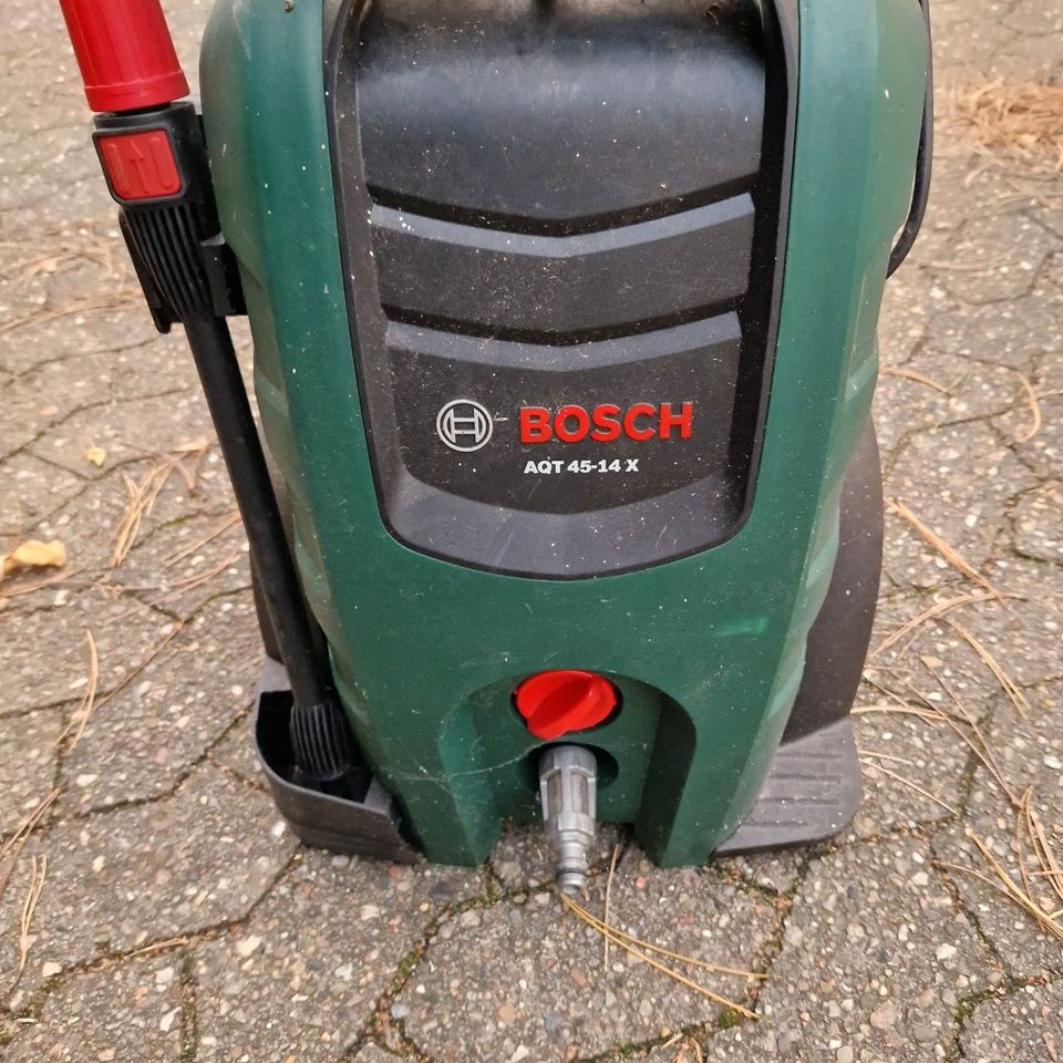 Bosch AQT 45-14 X Hochdruckreiniger mit Zubehör in Buxtehude