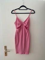 Pinkes Mini Kleid mit Cut Outs Mitte - Wedding Vorschau