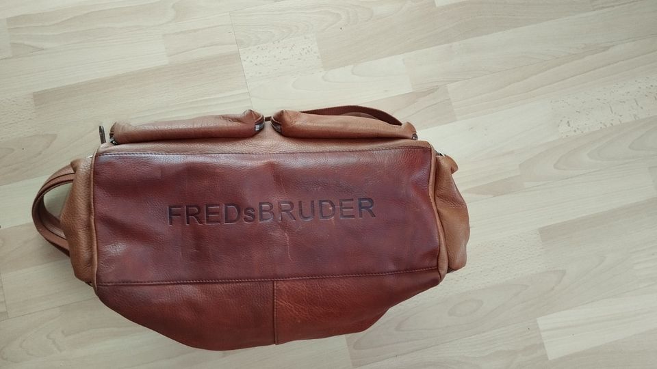 Ledertasche Freds Bruder,  ideal für Job und viele andere Dinge in Köln