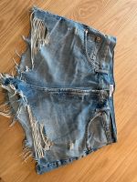 Short Jeans nie benutzt Düsseldorf - Friedrichstadt Vorschau