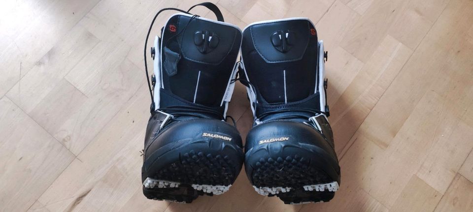 Salomon Snowboard Boots Größe 45 in Stuttgart