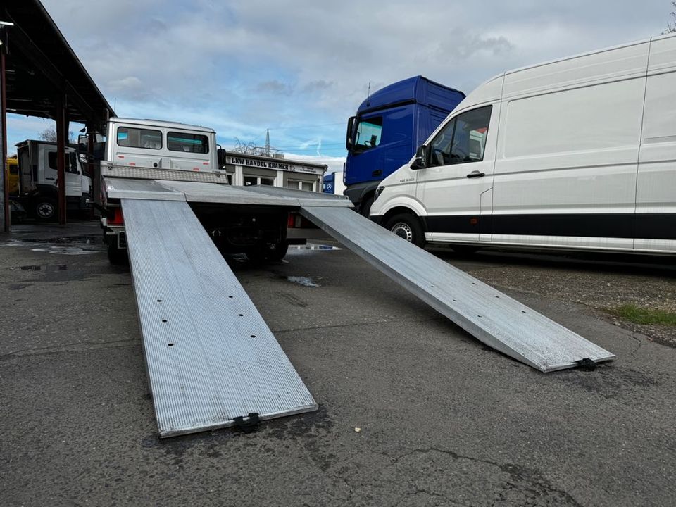 Abschleppwagen Mieten Lkw 7,5t Autotransporter Wohnmobil in Engstingen