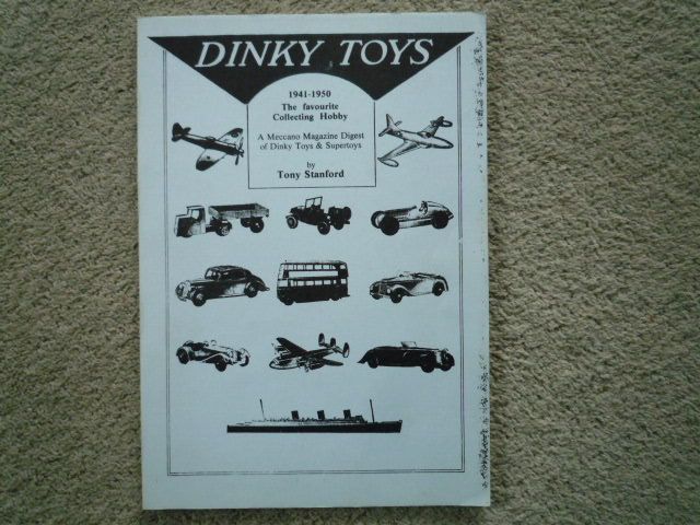 Dinky Toys Collection Kataloge in Erdmannhausen