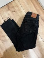 Levi’s Jeans Cropped Mom, 27/28, grau Saarland - Marpingen Vorschau