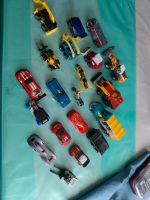 Sammlung verschiedener Spielzeug Autos Nordrhein-Westfalen - Paderborn Vorschau
