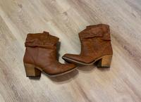 Stiefeletten Gr. 37 Niedersachsen - Melbeck Vorschau
