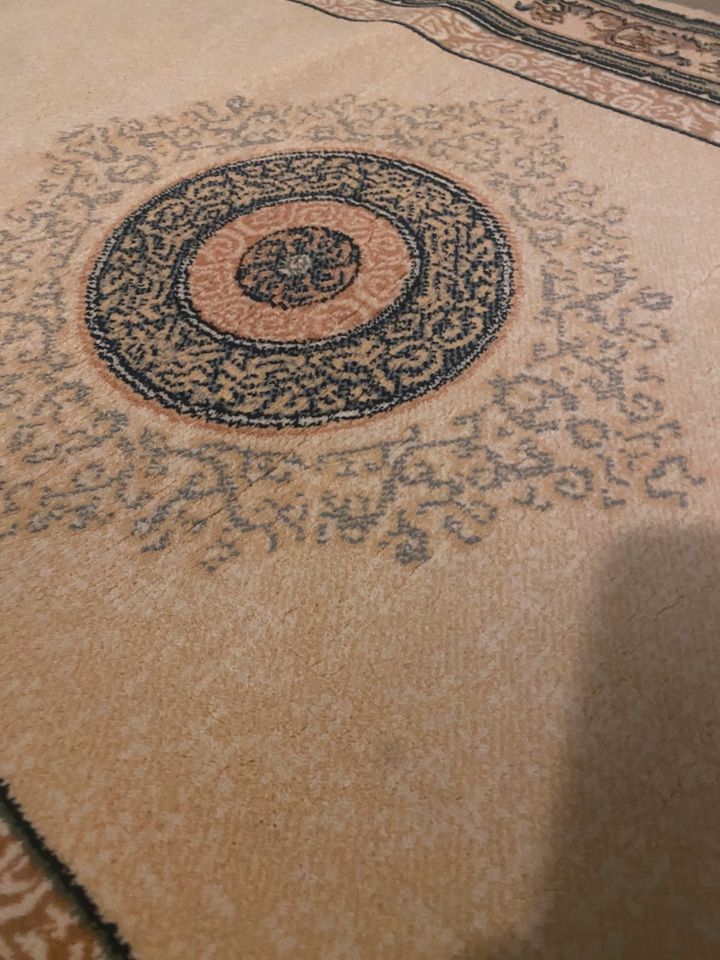 Teppich 150x80cm hochwertig qualitativ in Attendorn